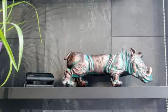 Отделка широкоформатным ламинатом балкона с утеплением