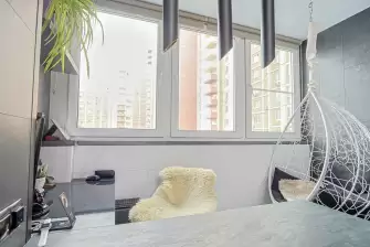 Отделка широкоформатным ламинатом балкона с утеплением